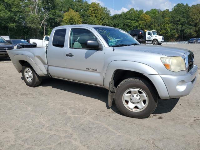 5TFTU4GN9BX001913 - 2011 TOYOTA TACOMA PRERUNNER ACCESS CAB SILVER photo 4