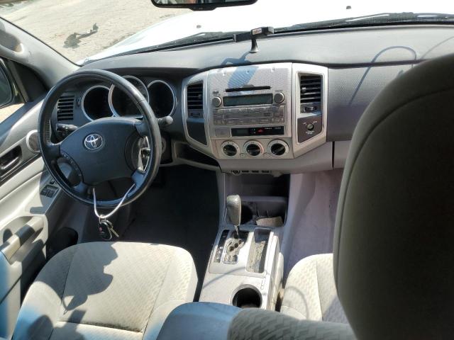 5TFTU4GN9BX001913 - 2011 TOYOTA TACOMA PRERUNNER ACCESS CAB SILVER photo 8