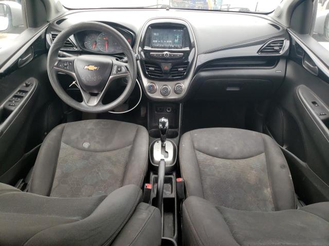 KL8CD6SA9GC621149 - 2016 CHEVROLET SPARK 1LT SILVER photo 8