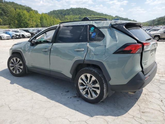 JTMA1RFV6LD530592 - 2020 TOYOTA RAV4 XLE PREMIUM GRAY photo 2