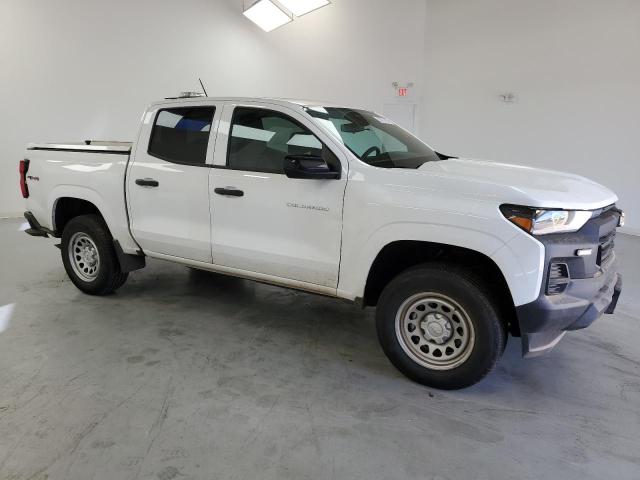 1GCGTBEC2R1255101 - 2024 CHEVROLET COLORADO WHITE photo 4