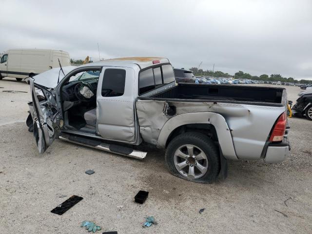 5TETU62N58Z528674 - 2008 TOYOTA TACOMA PRERUNNER ACCESS CAB SILVER photo 2