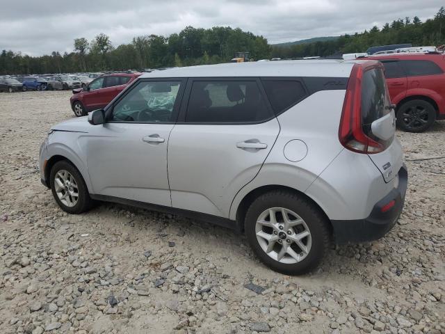 KNDJ23AU1L7058017 - 2020 KIA SOUL LX SILVER photo 2