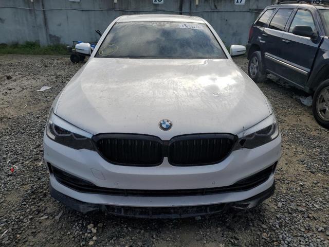 WBAJE5C50JG918038 - 2018 BMW 540 I WHITE photo 5