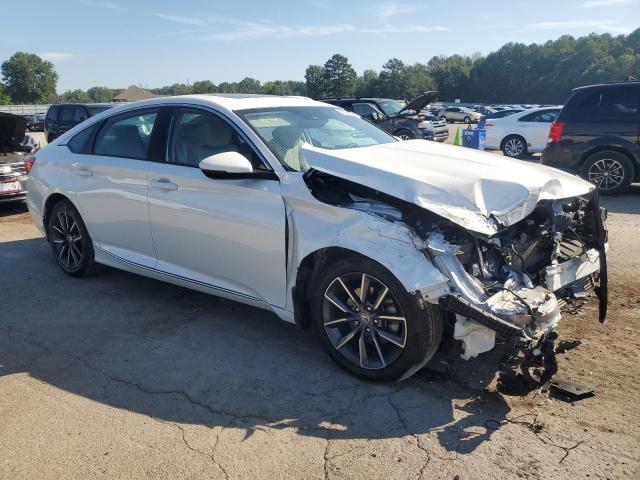 1HGCV1F56MA087055 - 2021 HONDA ACCORD EXL WHITE photo 4