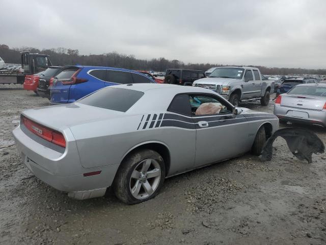 2B3CJ4DV9AH220243 - 2010 DODGE CHALLENGER SE SILVER photo 3