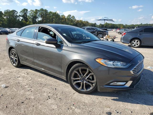 3FA6P0G7XHR332814 - 2017 FORD FUSION S GRAY photo 4