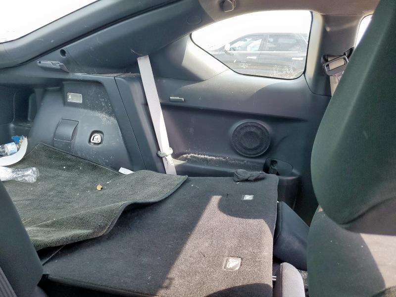 JTKJF5C79E3068756 - 2014 TOYOTA SCION TC 银色 照片 11