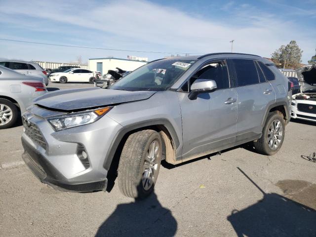 2T3C1RFV6MC137707 - 2021 TOYOTA RAV4 XLE PREMIUM SILVER photo 1