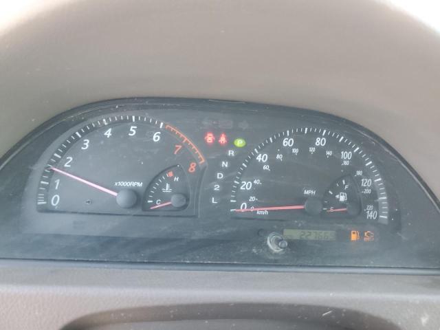 JTDBE32K140263114 - 2004 TOYOTA CAMRY LE WHITE photo 9