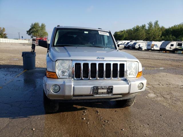 1J8HG48K38C135326 - 2008 JEEP COMMANDER SPORT SILVER photo 5