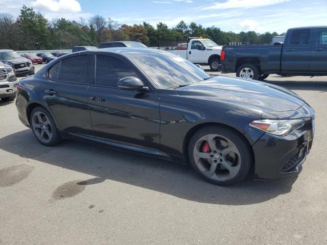 ZARFAEDN2H7533101 - 2017 ALFA ROMEO GIULIA Q4 Siyah fotoğraf 4