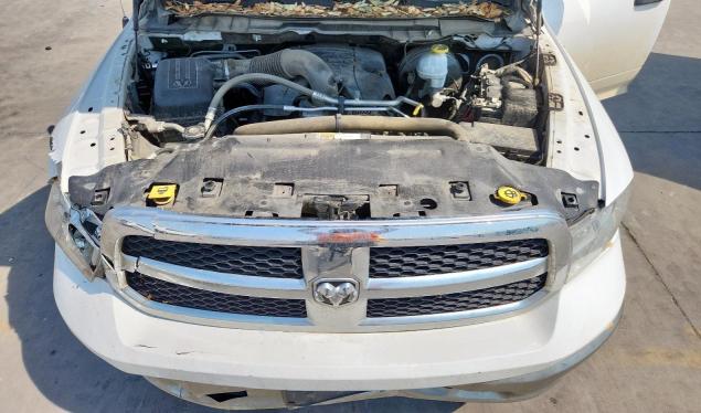 1C6RR6FT4KS671896 - 2019 RAM 1500 CLASSIC TRADESMAN WHITE photo 11
