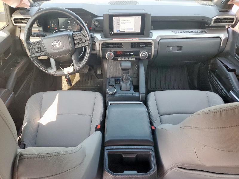 3TMLB5JN6SM137457 - 2025 TOYOTA TACOMA DOUBLE CAB 银色 照片 8