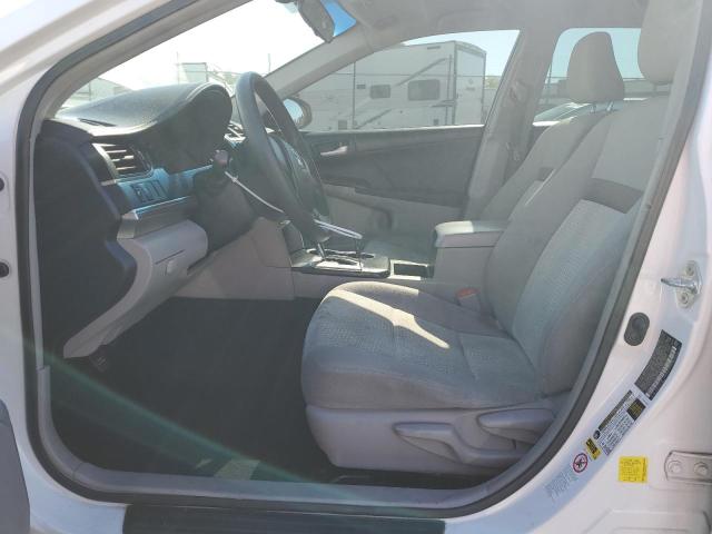4T4BF1FK3CR257383 - 2012 TOYOTA CAMRY BASE WHITE photo 7