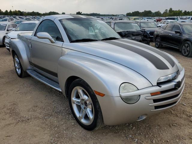 1GCES14PX4B104535 - 2004 CHEVROLET SSR 银色 照片 4