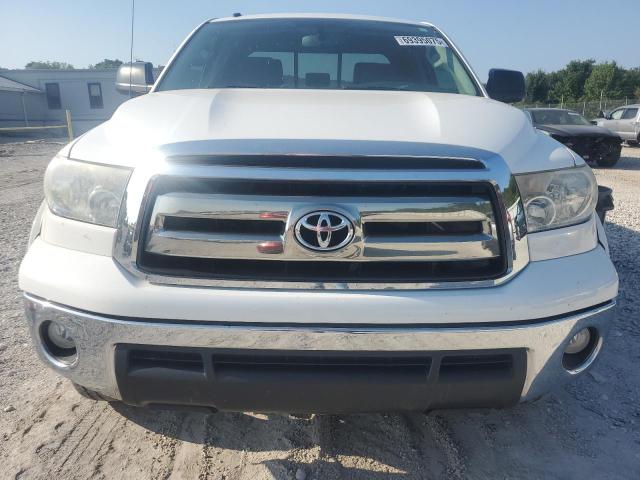 5TFUW5F14DX277874 - 2013 TOYOTA TUNDRA DOUBLE CAB SR5 WHITE photo 5