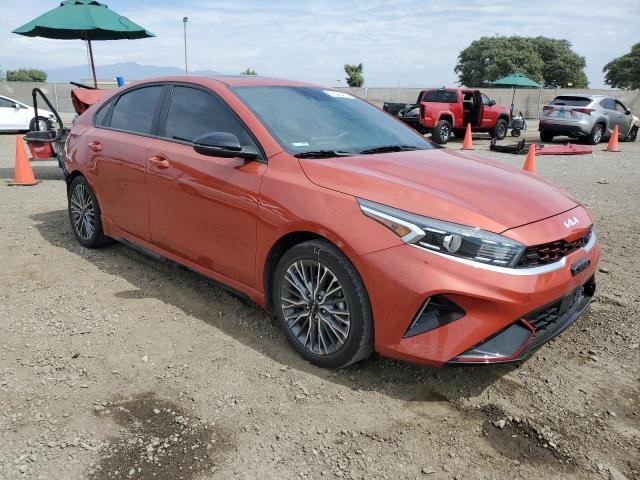 3KPF54AD3NE470980 - 2022 KIA FORTE GT LINE ORANGE photo 4