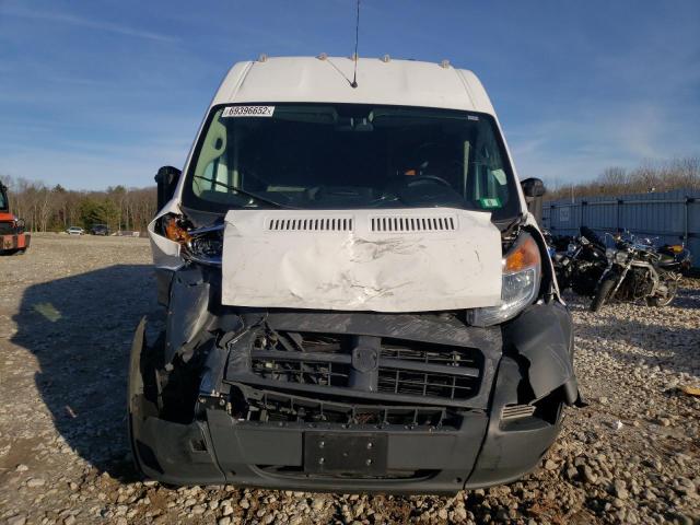 3C6TRVDG1JE124351 - 2018 RAM PROMASTER 2500 HIGH Ақ фото 5