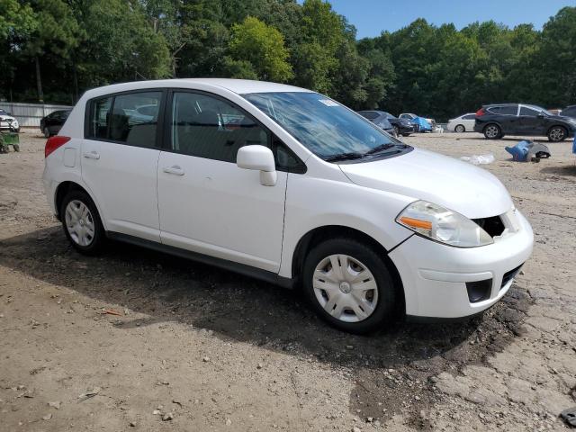 3N1BC1CP3CK807496 - 2012 NISSAN VERSA S WHITE photo 4