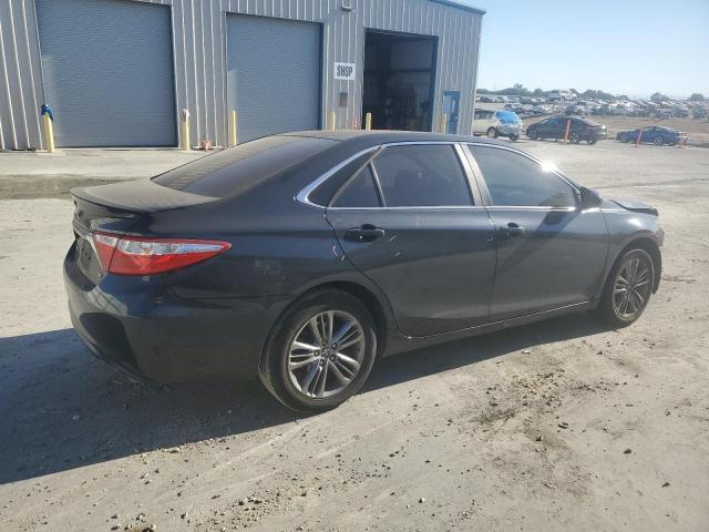 4T1BF1FK8HU445124 - 2017 TOYOTA CAMRY LE BLACK photo 3