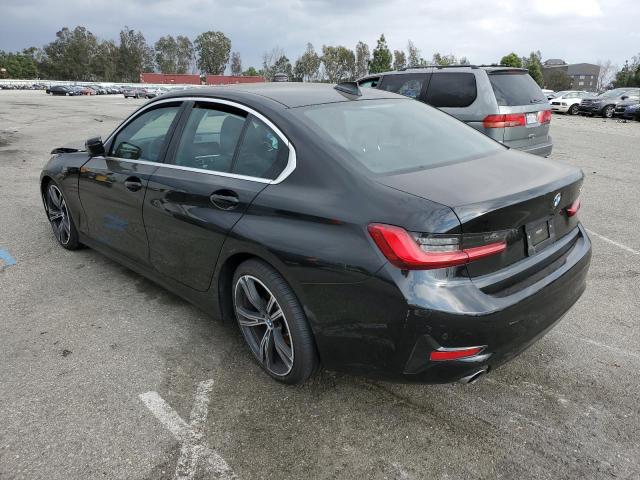 3MW5R1J04M8C11131 - 2021 BMW 330I BLACK photo 2