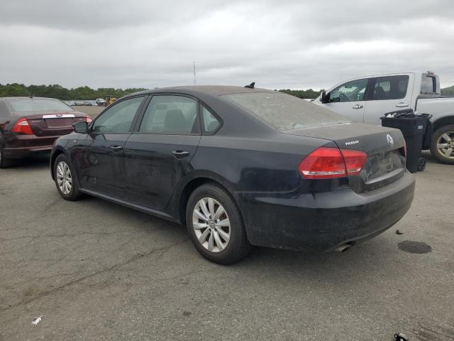 1VWAP7A33DC142393 - 2013 VOLKSWAGEN PASSAT S Schwarz Foto 2