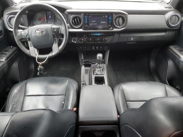 5TFDZ5BN6JX033235 - 2018 TOYOTA TACOMA DOUBLE CAB GRAY photo 8