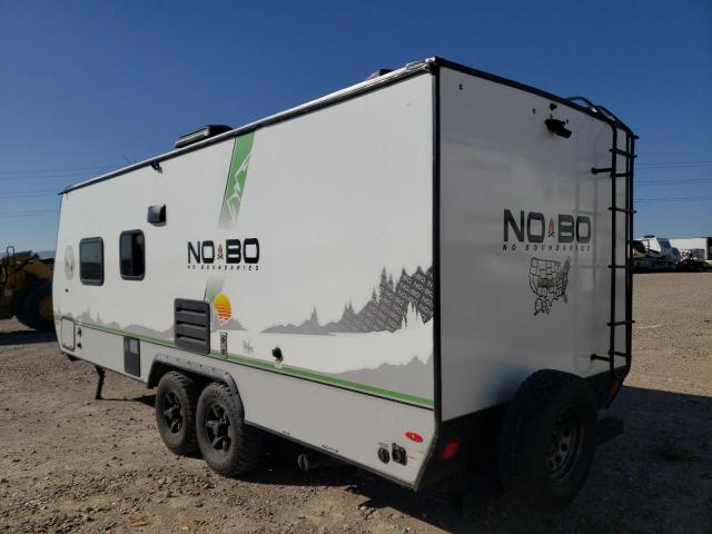 4X4TRPU21MR204597 - 2021 WILDWOOD TRAILER WHITE photo 3