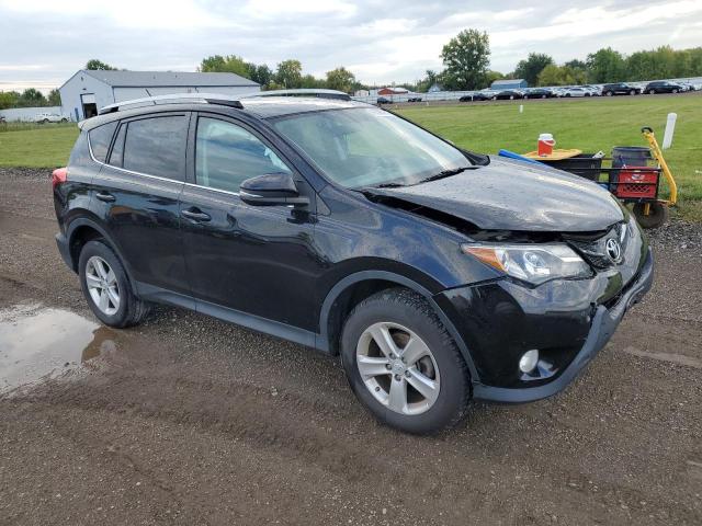 2T3RFREVXEW169542 - 2014 TOYOTA RAV4 XLE BLACK photo 4