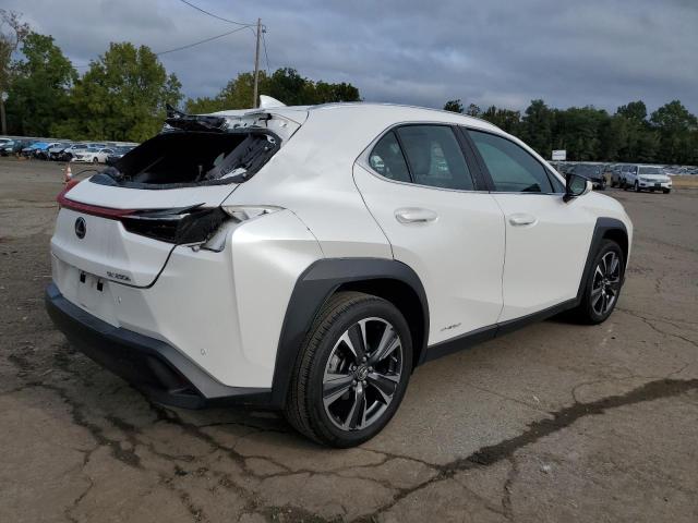 JTHP9JBH2L2035319 - 2020 LEXUS UX 250H WHITE photo 3