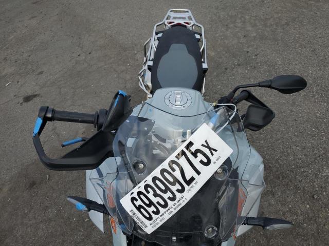 WB10K0300M6E09978 - 2021 BMW F 850 GS ADVENTURE SILVER photo 5