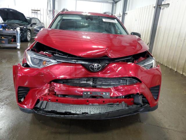 2T3BFREV3JW720437 - 2018 TOYOTA RAV4 LE RED photo 5