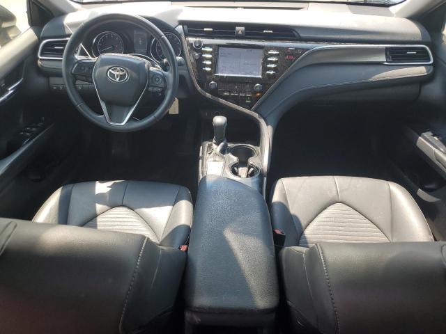 JTNB11HK0J3016244 - 2018 TOYOTA CAMRY L 银色 照片 8