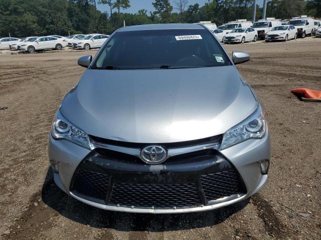 4T1BF1FK2FU497152 - 2015 TOYOTA CAMRY LE GRAY photo 5