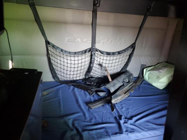 3AKJHHDR6KSKJ6731 - 2019 FREIGHTLINER CASCADIA 1 ORANGE photo 6