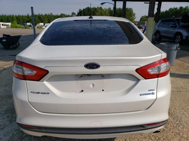 3FA6P0LU8DR198438 - 2013 FORD FUSION SE HYBRID WHITE photo 6