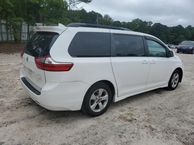 5TDKZ3DC0JS904207 - 2018 TOYOTA SIENNA LE Weiß Foto 3