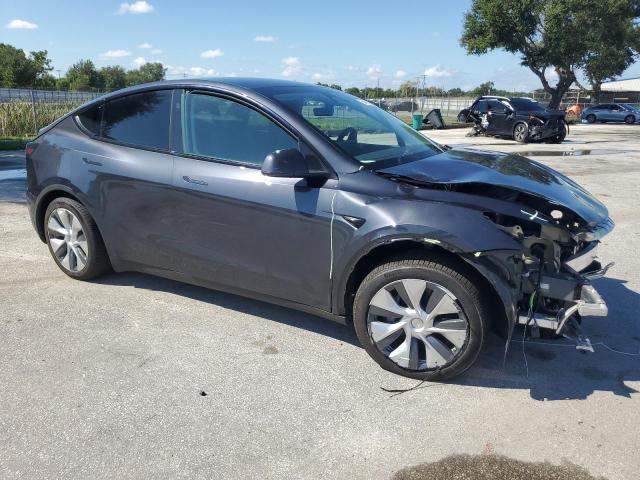 7SAYGDEE5RA289725 - 2024 TESLA MODEL Y Szary zdjęcie 4