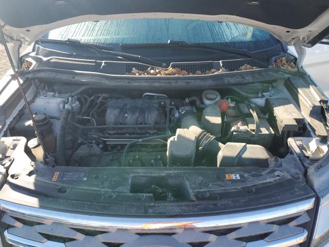 1FM5K8D8XJGB69736 - 2018 FORD EXPLORER XLT Biały zdjęcie 12