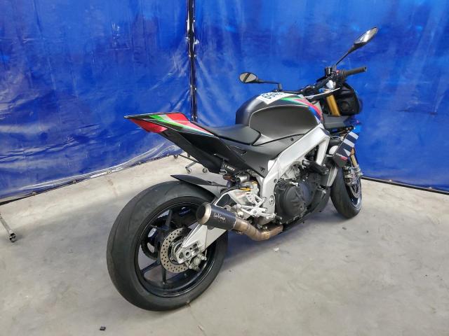 ZD4KGUA18LS000389 - 2020 APRILIA TUONO BLACK photo 4