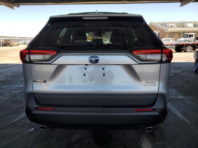 2T3RWRFV9RW206312 - 2024 TOYOTA RAV4 XLE SILVER photo 6