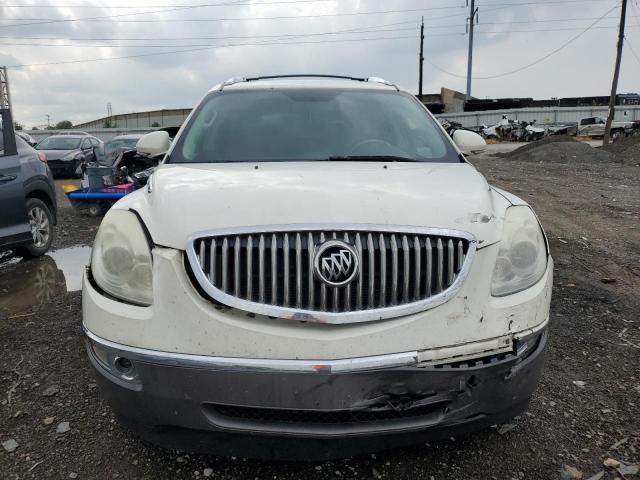 5GALVCED6AJ130521 - 2010 BUICK ENCLAVE CXL WHITE photo 5