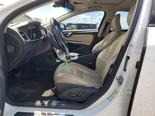 YV126MFL8H2423581 - 2017 VOLVO S60 白色 照片 7