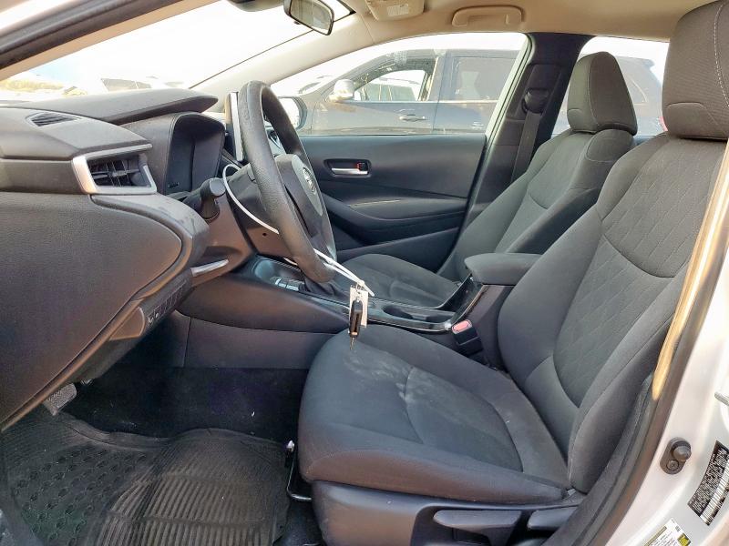 5YFEPMAE1MP189160 - 2021 TOYOTA COROLLA LE SILVER photo 7