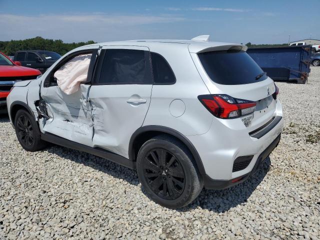 JA4APUAU8NU013324 - 2022 MITSUBISHI OUTLANDER ES Weiß Foto 2