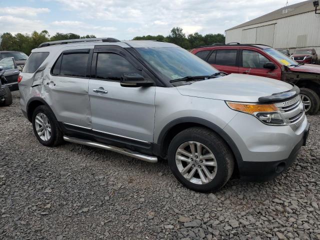 1FMHK8D84BGA89377 - 2011 FORD EXPLORER XLT SILVER photo 4