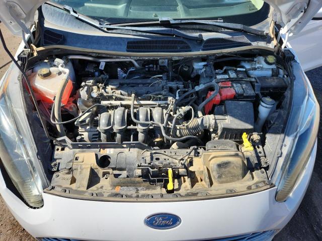 3FADP4BJ0JM146820 - 2018 FORD FIESTA SE WHITE photo 11
