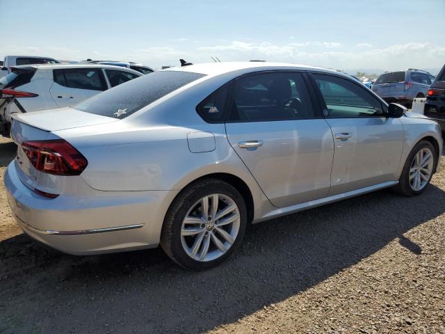 1VWLA7A32KC003184 - 2019 VOLKSWAGEN PASSAT WOLFSBURG 银色 照片 3