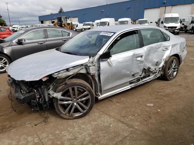 1VWDT7A32HC084999 - 2017 VOLKSWAGEN PASSAT R-LINE Gümüş foto 1